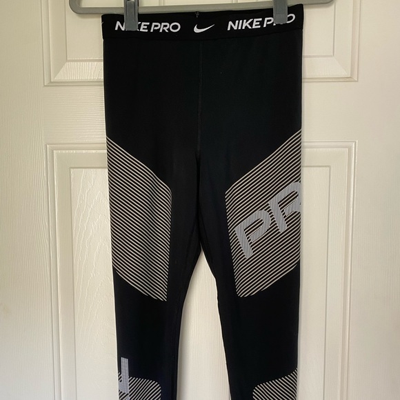 Nike Pro Dri-FIT Leggings - Picture 5 of 8